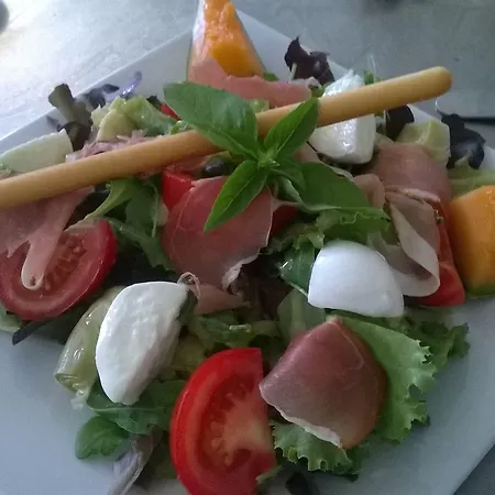 Le Cafe Des Fleurs Pensjonat Salindres