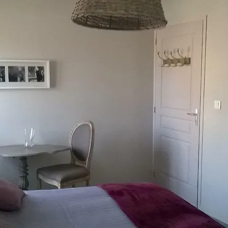 Le Cafe Des Fleurs Maison d'hôtes *